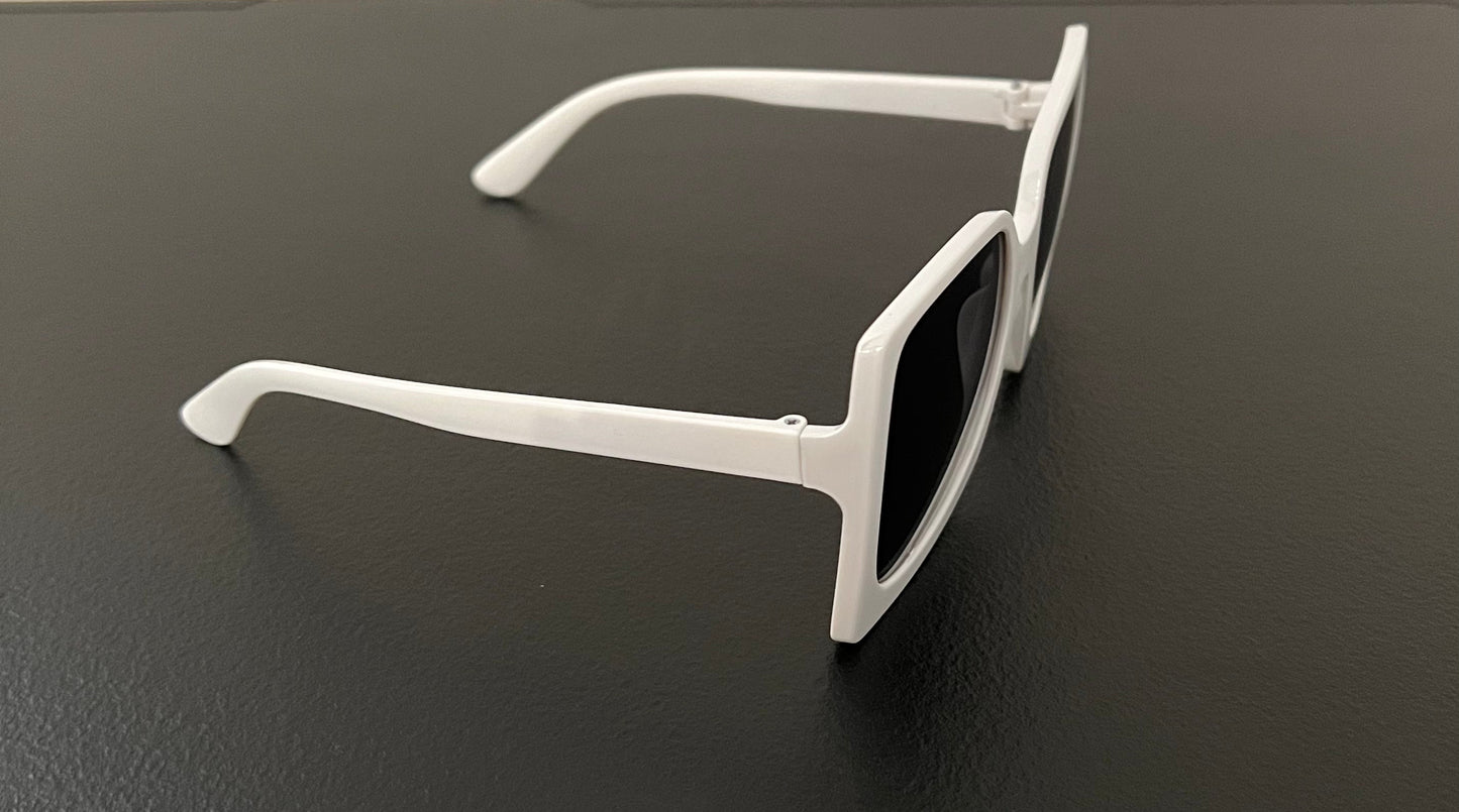 🔥HOT🔥 Oversized Frame Square Retro Sunglasses