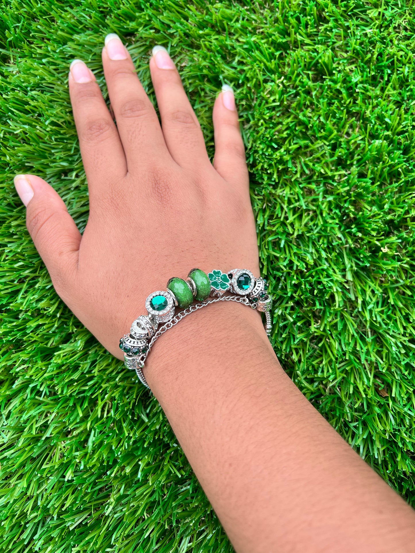 ๐Green Glaze Crystal Flower Beaded Bracelet โ Elegant Rhinestone Charm Jewelry