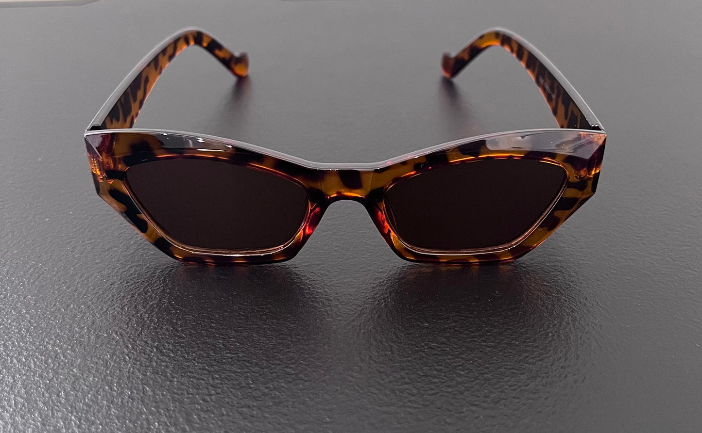 🔥HOT🔥 Retro Leopard Print Sunglasses - Perfect for a Birthday Gift
