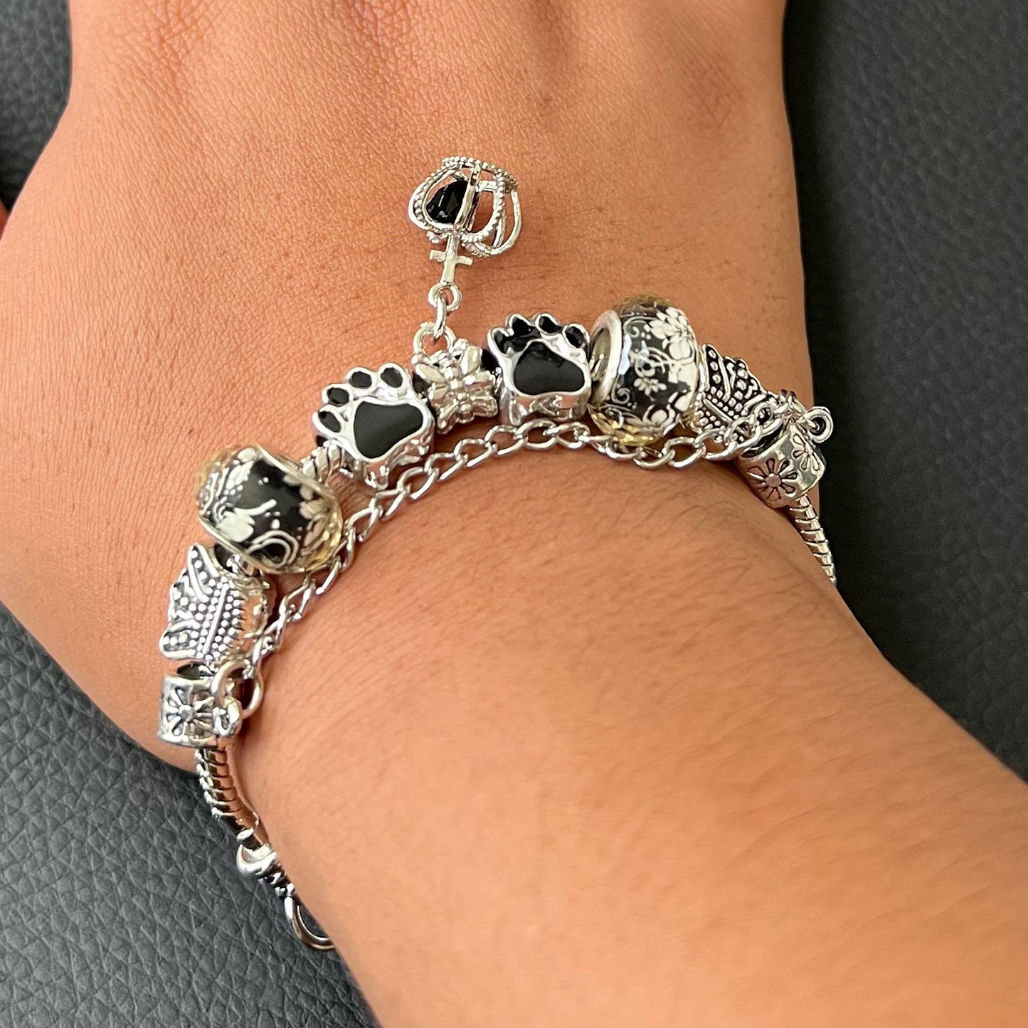 🐾Fashionable Dog Paw Pan Style Bracelet🐾 - Gift for Friends