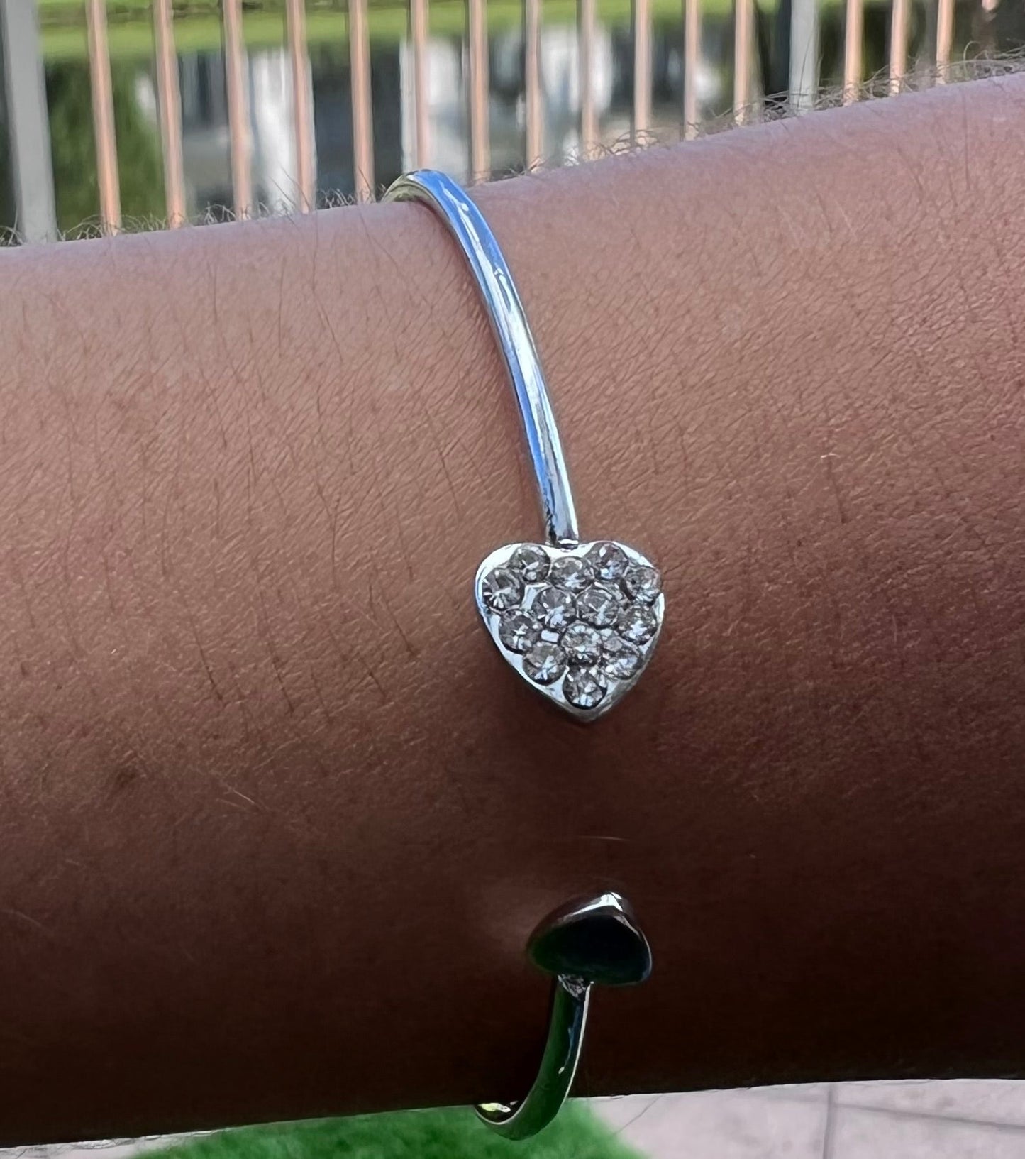 🎁PERFECT FOR GIFT🎁 Full Diamond Heart-Shaped Love Bracelet Opening Gold-Plated Bracelet Double Peach Heart Bracelet for Women